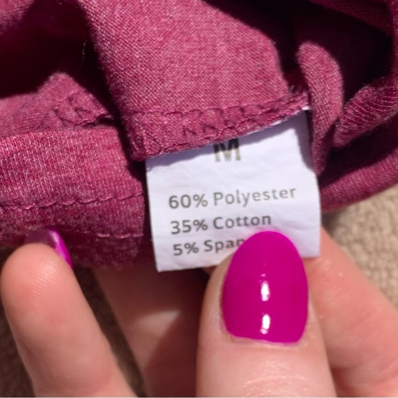 I beg your Parton Dolly Parton Shirt Super Soft Size M/L - Picture 7 of 9